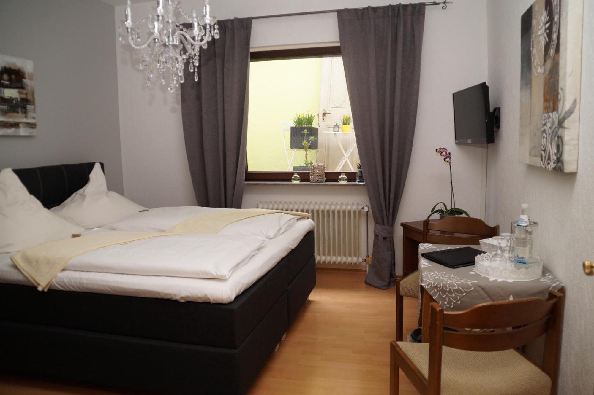Hotel Restaurant Zunftstube Saarburg Værelse billede