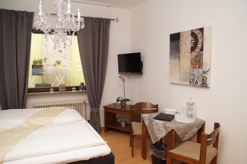 Hotel Restaurant Zunftstube Saarburg Eksteriør billede
